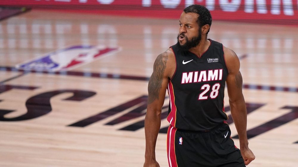 他曾在多个 他曾在多个